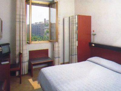 Hotel Virgilio Μιλάνο Εξωτερικό φωτογραφία